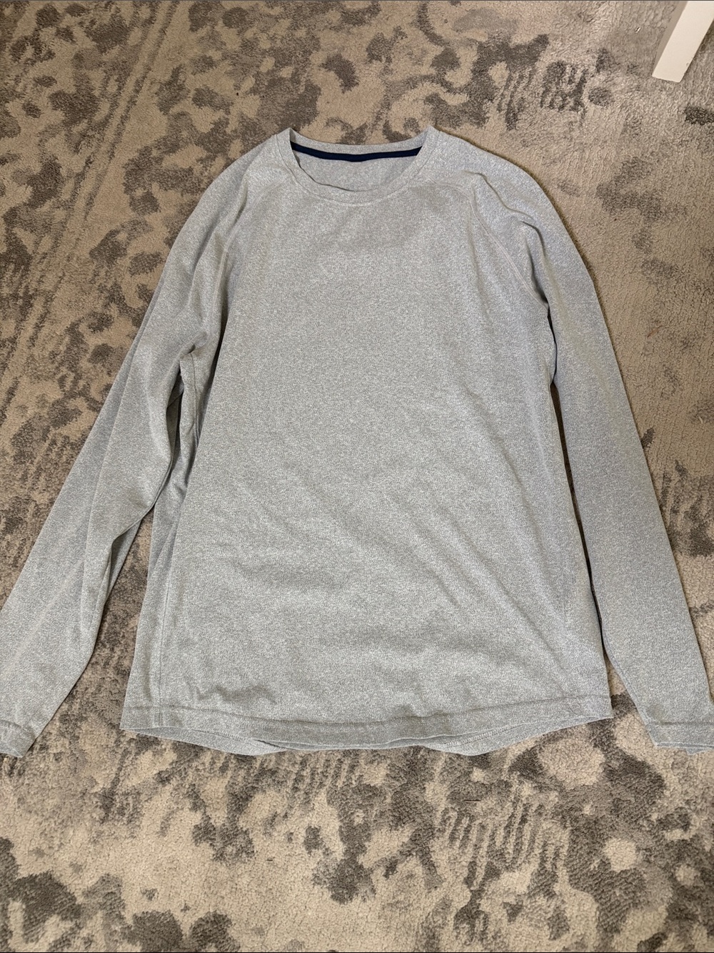 Men's Long-Sleeve Heather Gray Crewneck Shirt